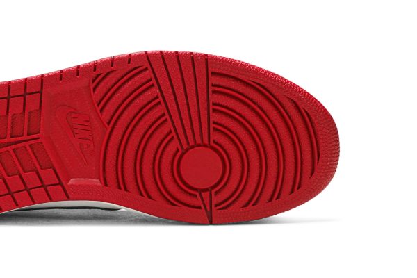 Air Jordan 1 Retro Low OG 'Chicago' 705329-600 - Iconic - Image 4