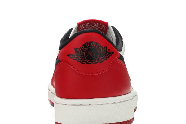 Air Jordan 1 Retro Low OG 'Chicago' 705329-600 - Iconic - Image 6