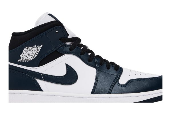 Air Jordan 1 Mid 'Armory Navy' 554724-411 - Streetwear - Image 2
