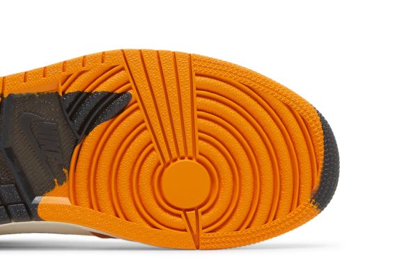 Air Jordan 1 High Element Gore-Tex 'Light Curry' DB2889-700 - Streetwear - Image 4
