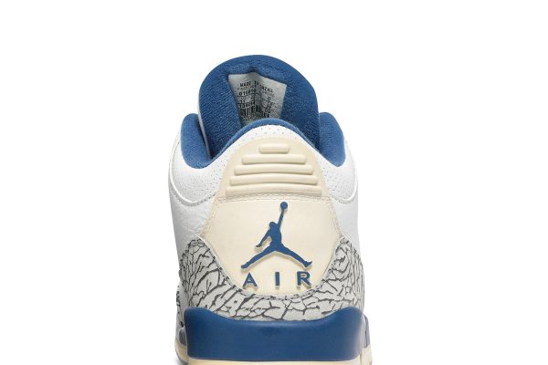 Air Jordan 3 Retro 'True Blue' 2001 136064-141 - Streetwear - Image 5
