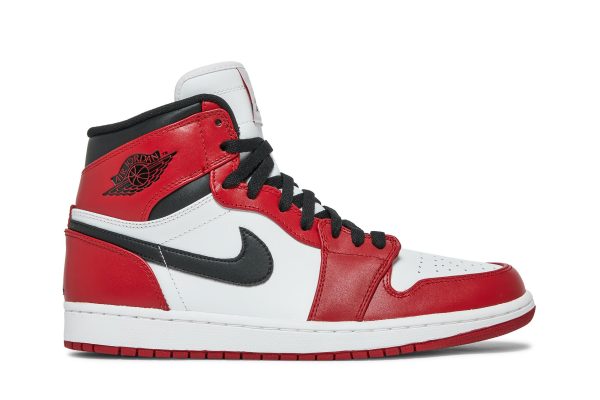 Air Jordan 1 Retro High 'Chicago' 2013 Unfading Sneaker - Drop