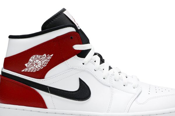 Air Jordan 1 Mid 'White Chicago' 554724-116 - Style - Image 2