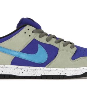 Dunk Low SB ACG Celadon Signature Footwear - Drop