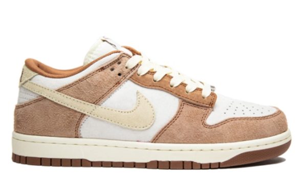 Dunk Low Medium Curry 2021 Iconic Sneaker - Style