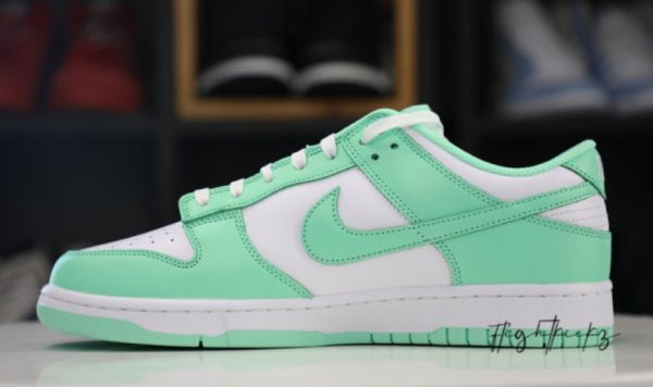 Dunk Low Green Glow 2021 Signature Footwear - Iconic - Image 2