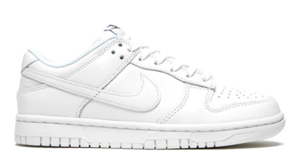 Dunk Low Triple White 2021(W) Unfading Sneaker - Limited