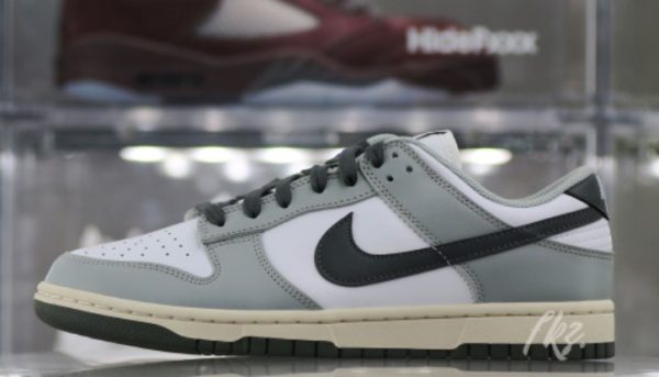 Dunk Low Light Smoke Grey Classic Kicks - Streetwear - Image 2