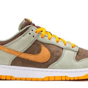 Dunk Low Dusty Olive 2021 Classic Kicks - Iconic