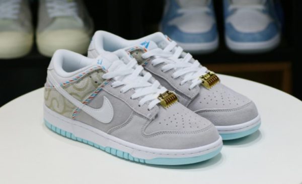 Dunk Low SE Barber Shop Grey Unfading Sneaker - Style - Image 3