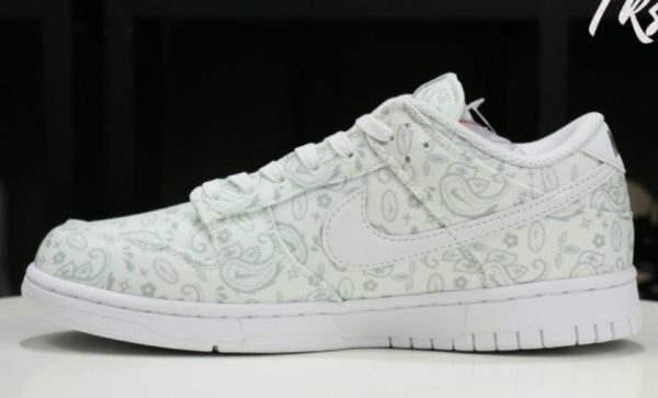 Dunk Low White Paisley Classic Kicks - Drop - Image 2
