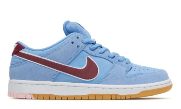 Dunk Low Premium SB Philadelphia Phillies Classic Kicks - Iconic