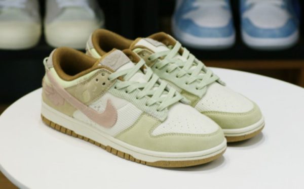 Dunk Low On the Bright Side (W) Signature Footwear - Streetwear - Image 3