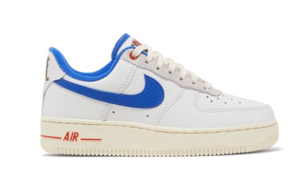 Air Force 1 '07 LX 'Command Force' Classic Kicks - Streetwear