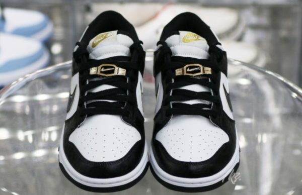Dunk Low World Champs Black White Iconic Sneaker - For Men - Image 3
