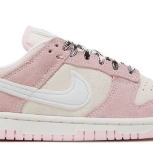 Dunk Low LX Pink Foam Classic Kicks - Style