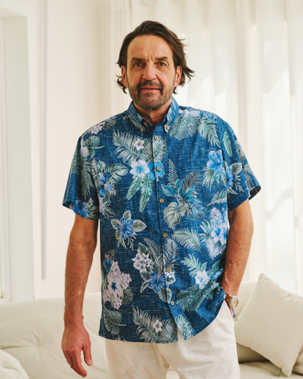 Hawaiian Shirt for Men - Green Short Sleeve Button-Down Aloha Shirt with Tranquil Blue Blossoms