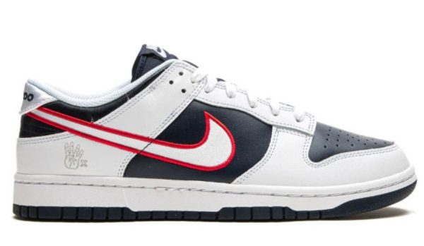 Dunk Low Houston Comets Four-Peat Iconic Sneaker - Collection