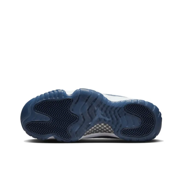 Air Jordan 11 Retro Velvet Midnight Navy - AR0715-441 - Drop - Image 6