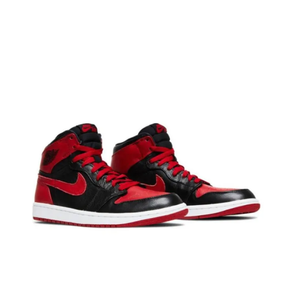Air Jordan 1 Retro High 2011 Banned - 432001-001 - Streetwear - Image 5