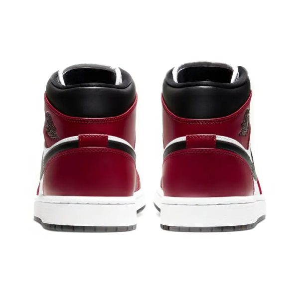 Air Jordan 1 Mid 'Chicago Black Toe' 554724-069 - Streetwear - Image 5