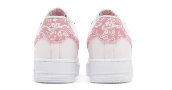 Air Force 1 '07 'Pink Paisley' FD1448-664 - Style - Image 4