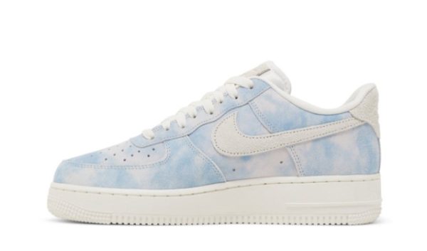 Air Force 1 '07 SE 'Clouds' FD0883-400 - Iconic - Image 2