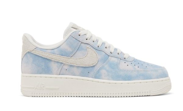 Air Force 1 '07 SE 'Clouds' FD0883-400 - Iconic