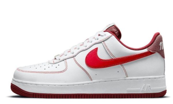 Air Force 1 Low First Use DA8478-101 - Iconic