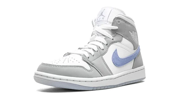 Air Jordan 1 Mid œWolf Grey / Aluminum - BQ6472-105 - Style - Image 4