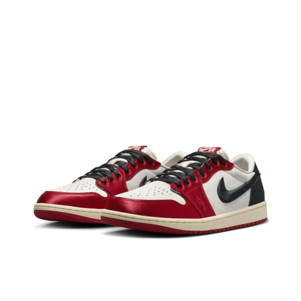 Air Jordan 1 Retro Low Og Trophy Room Away - Fn0432-100 - Iconic - Image 3