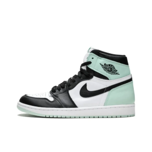 Air Jordan 1 Retro High OG NRG 'Igloo' 861428-100 - Style