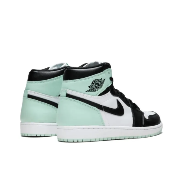 Air Jordan 1 Retro High OG NRG 'Igloo' 861428-100 - Style - Image 5