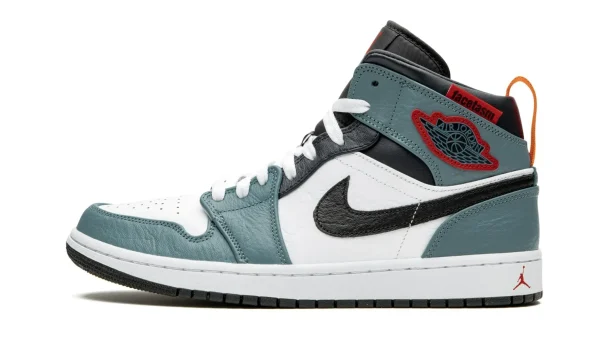 Facetasm x Air Jordan 1 Mid Fearless - CU2802-100 - Drop