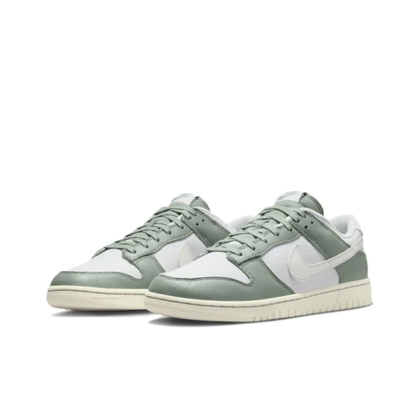 Dunk Low Retro Prm 'mica Green' Sneakers - Dv7212-300 - For Men - Image 3