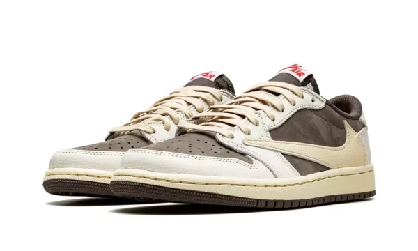 Travis Scott X Air Jordan 1 Low œreverse Mocha - Dm7866-162 - Drop - Image 2
