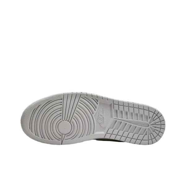 Air Jordan 1 Low Se Oxidized Green - Fq7687-300 - Drop - Image 6