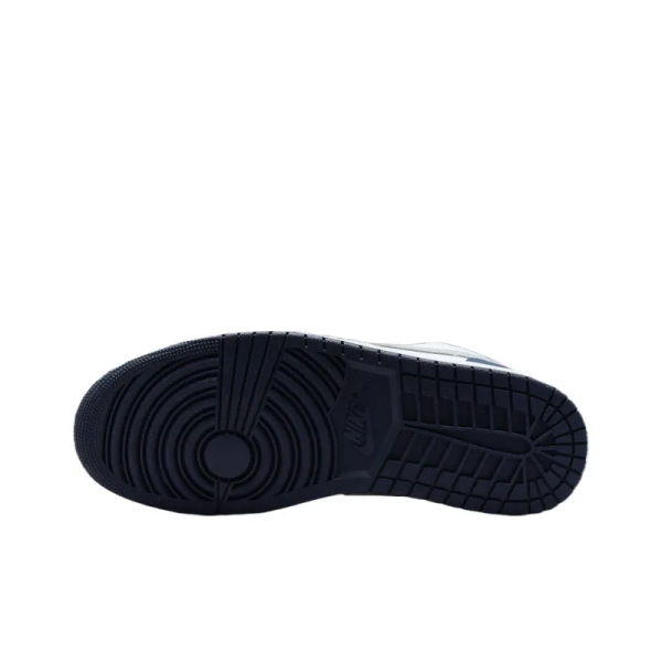 Air Jordan 1 Low Wolf Grey Midnight Navy - 553558-141 - Style - Image 6