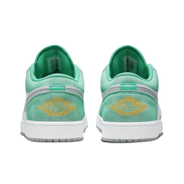 Air Jordan 1 Low New Emerald DN3705-301 - Streetwear - Image 5
