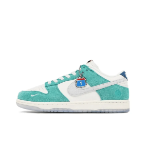 Kasina X Dunk Low Road Sign - Cz6501-101 – Limited