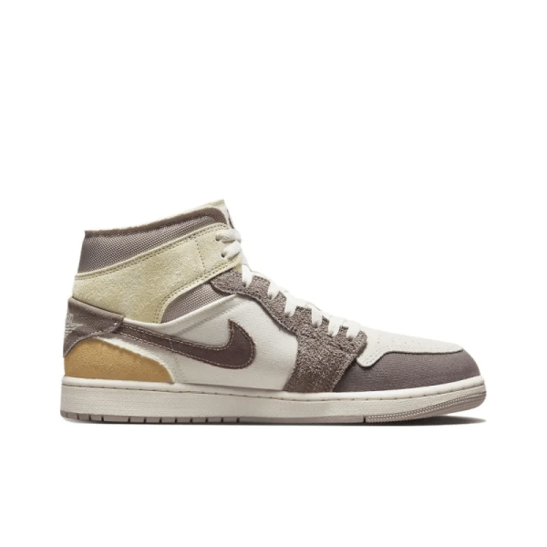 Air Jordan 1 Mid SE Craft Taupe Haze - DM9652-102 - For Men - Image 3