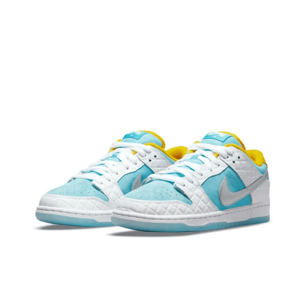 Ftc X Dunk Low Sb Lagoon Pulse - Dh7687-400 - For Men - Image 3