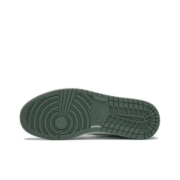 Air Jordan 1 Retro High OG œClay Green - 555088-135 - Style - Image 6