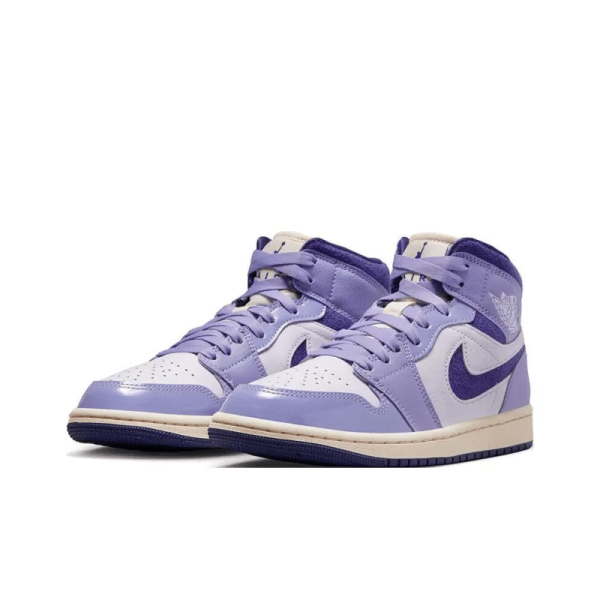 Air Jordan 1 Mid Se Chenille Sky J Light Purple - Dz3745-500 - Drop - Image 4