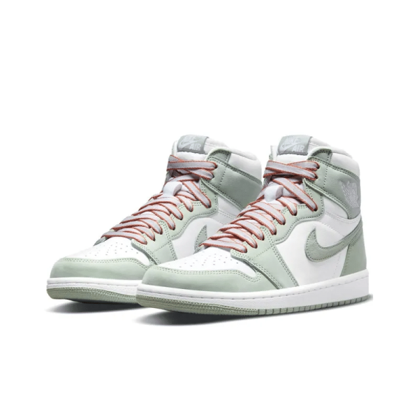 Air Jordan 1 Retro High OG 'Seafoam' E852542-301 - Streetwear - Image 4