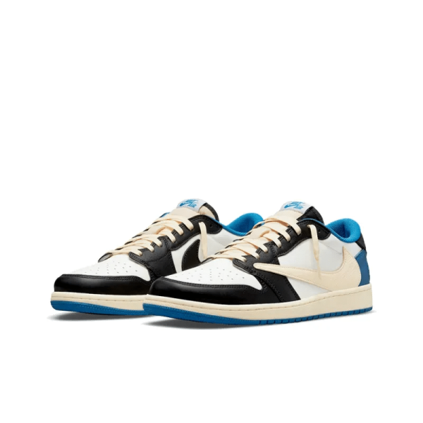 Travis Scott x Air Jordan 1 Low AJ1 - DM7866-140 - Style - Image 4