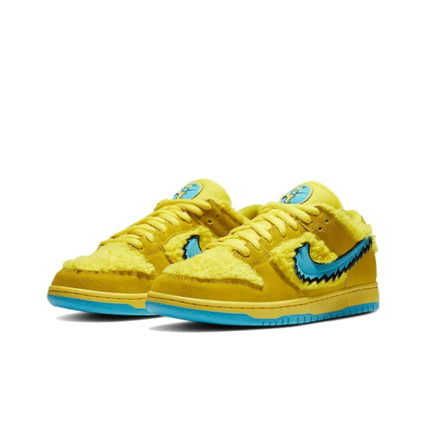Grateful Dead X Dunk Low Sb Yellow Bear - Cj5378-700 - Drop - Image 3