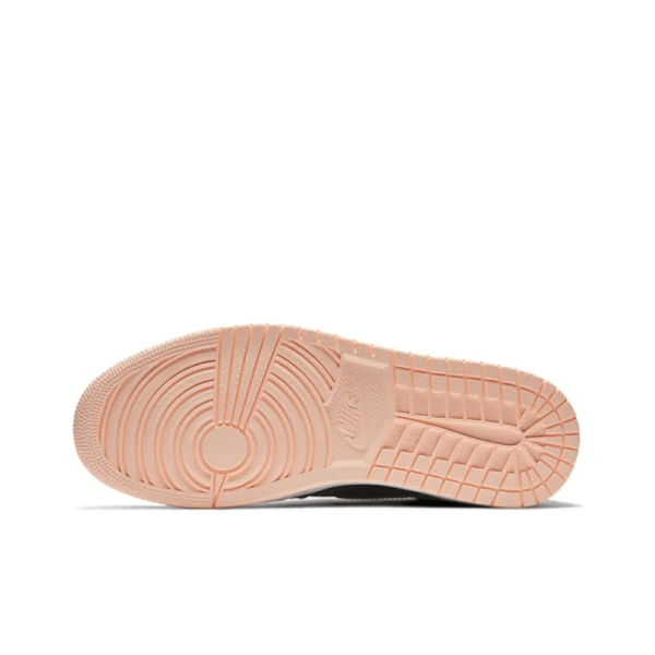 Air Jordan 1 Retro High OG 'Crimson Tint' 555088-081 - For Men - Image 6