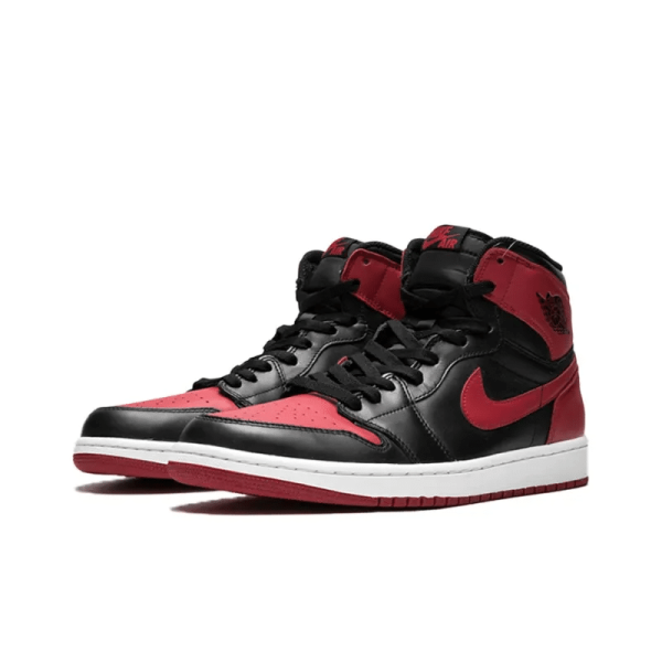 Air Jordan 1 Retro High OG Bred 2013 555088-023 - Streetwear - Image 5