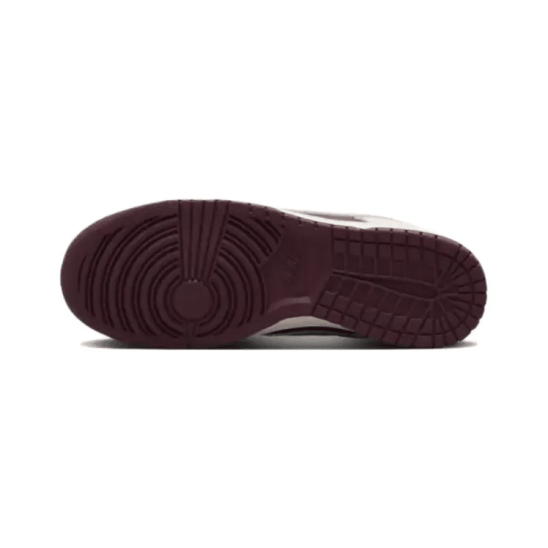 Dunk Low Retro Prm Valentine?s Day (2023) - Dr9705-100 - Iconic - Image 7